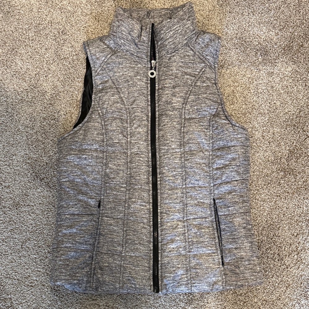 Women's Heather Gray Quilted Vest